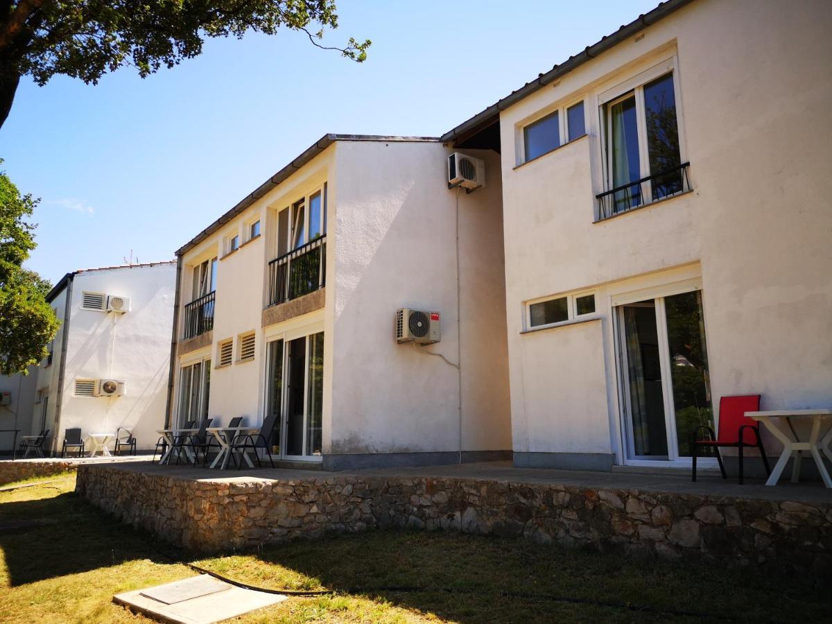 Guest House Morska Grota Povile Extérieur photo