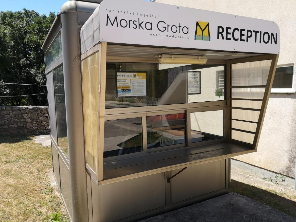 Guest House Morska Grota Povile Extérieur photo