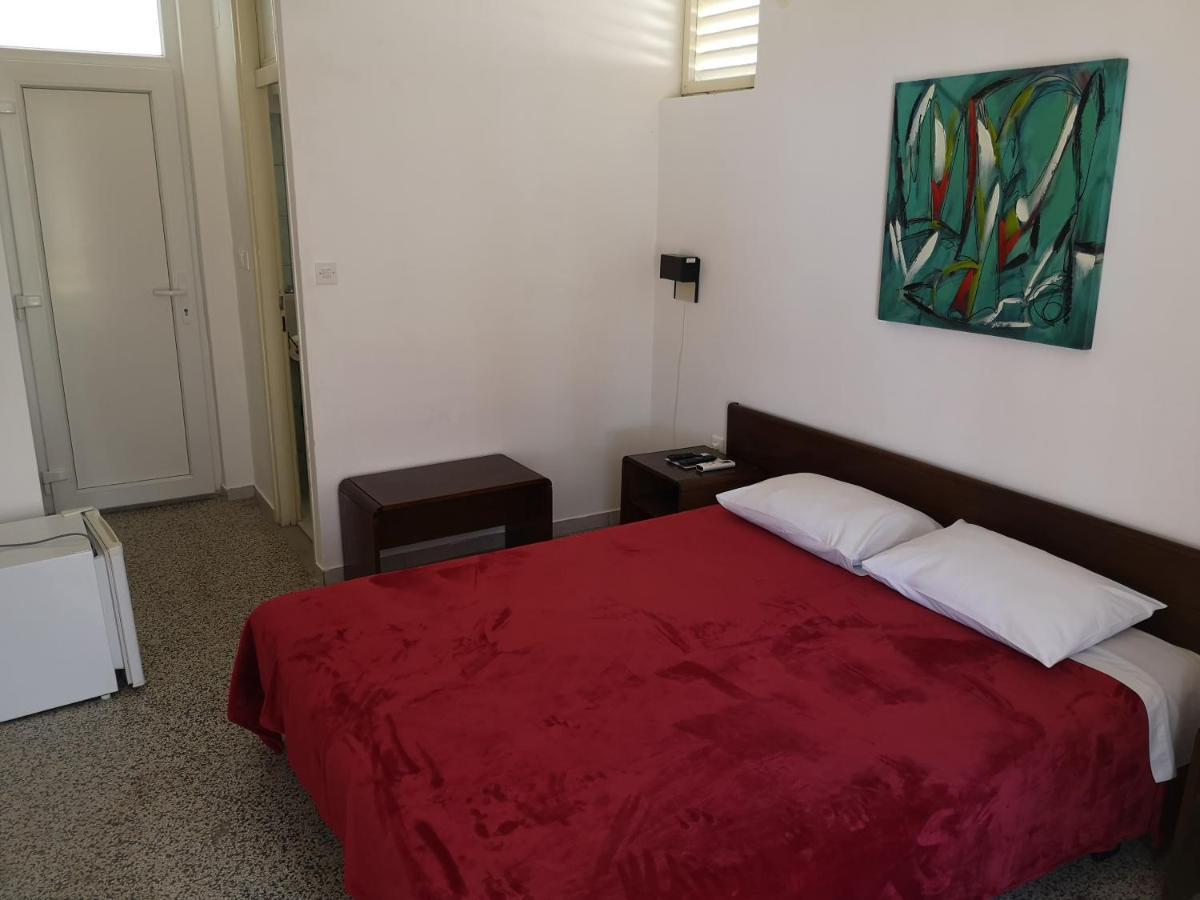 Guest House Morska Grota Povile Extérieur photo