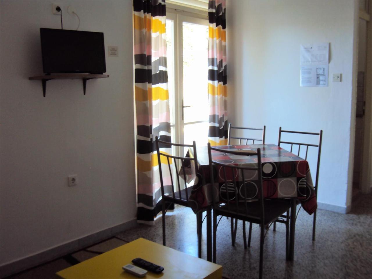 Guest House Morska Grota Povile Extérieur photo